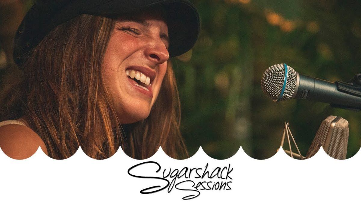 Leah Woods - B R I G H T E R T I D E S (Live Acoustic) | Sugarshack Sessions