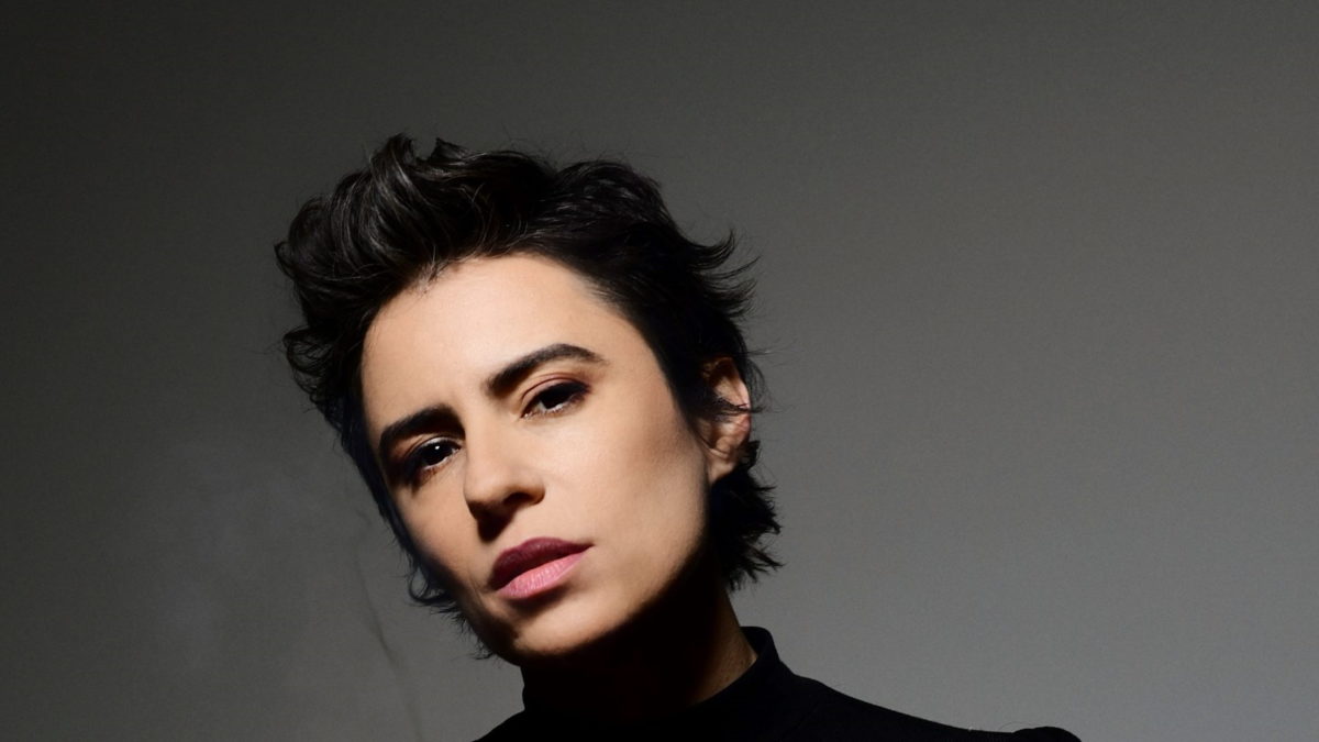Leslie Mendelson Announces New Album 'If You Can't Say Anything Nice...' & Shares Single