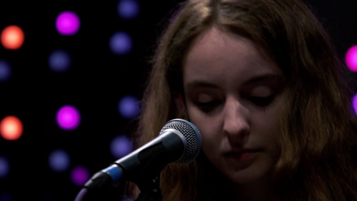 Let's Eat Grandma - Falling Into Me (Live on KEXP)