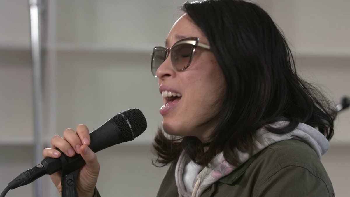 Little Dragon - Pretty Girls (Live on KEXP)