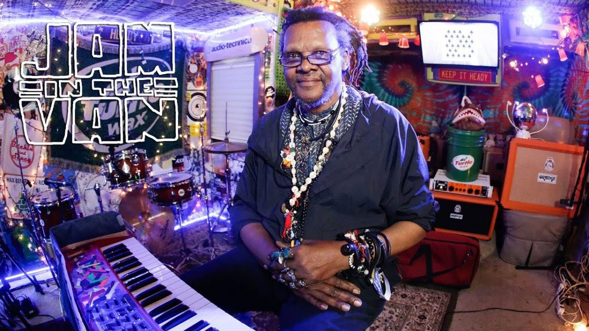 LONNIE HOLLEY - "I Threw My Head Back" (Live at A Ship in the Woods 2018) #JAMINTHEVAN