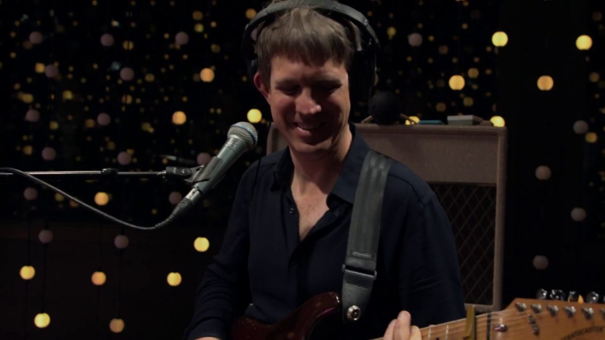 Loma - Relay Runner (Live on KEXP)