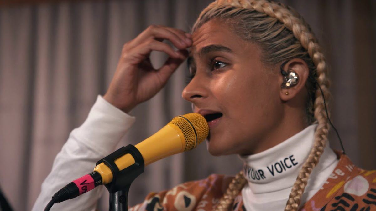 Madame Gandhi - Top Knot Turn Up (Live on KEXP)