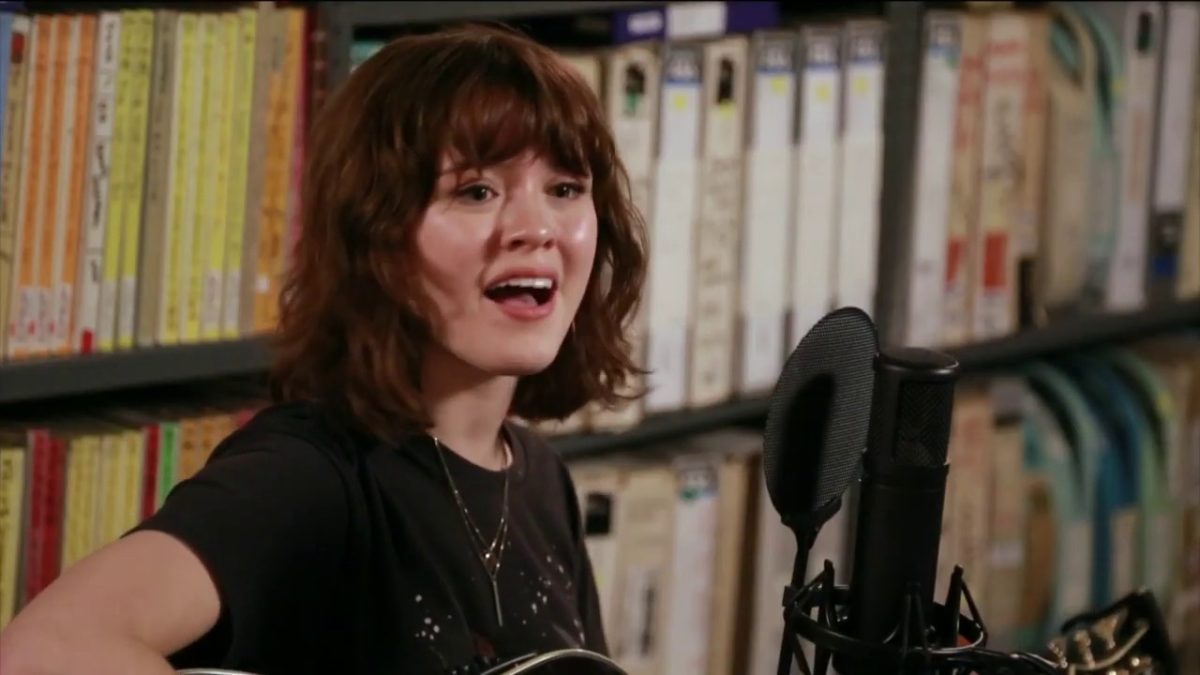 Maisie Peters at Paste Studio NYC live from The Manhattan Center