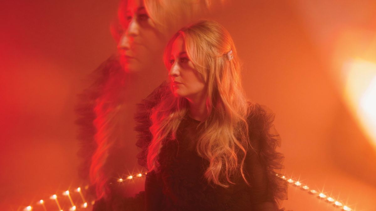 Margo Price Performs New Song ‘Stone Me’ On ‘Full Frontal’