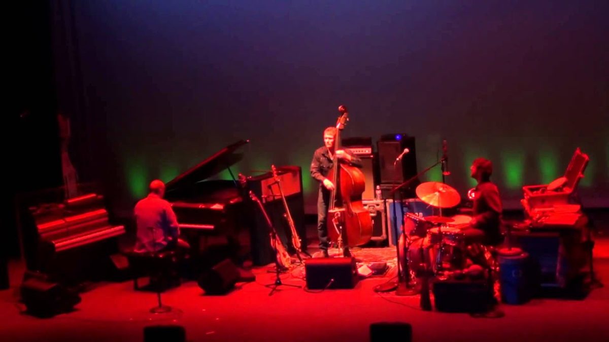 Medeski Martin & Wood: "Fall River Blues" [HD] 2012-10-10 - Ridgefield, CT