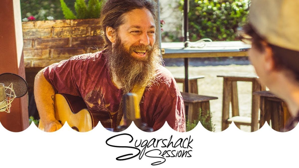 Mike Love - Gonna Make It (Live Acoustic) | Sugarshack Sessions