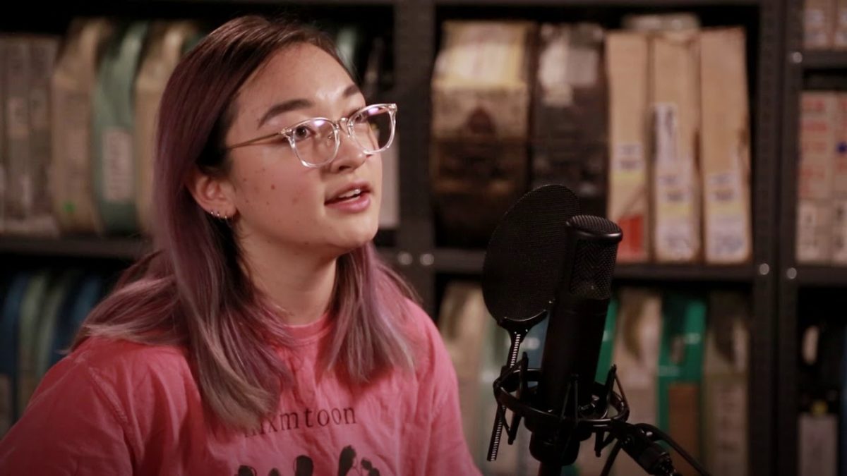 mxmtoon - seasonal depression - 11/14/2019 - Paste Studio NYC - New York, NY