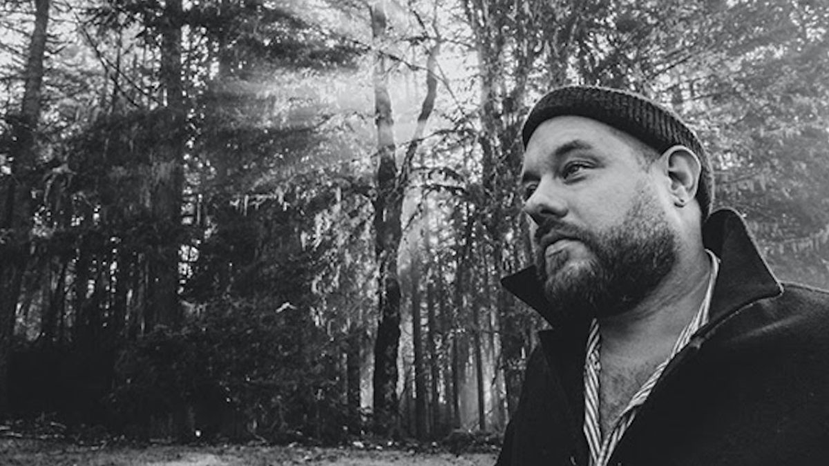 Nathaniel Rateliff Announces Solo Acoustic Tour With Kevin Morby Supporting