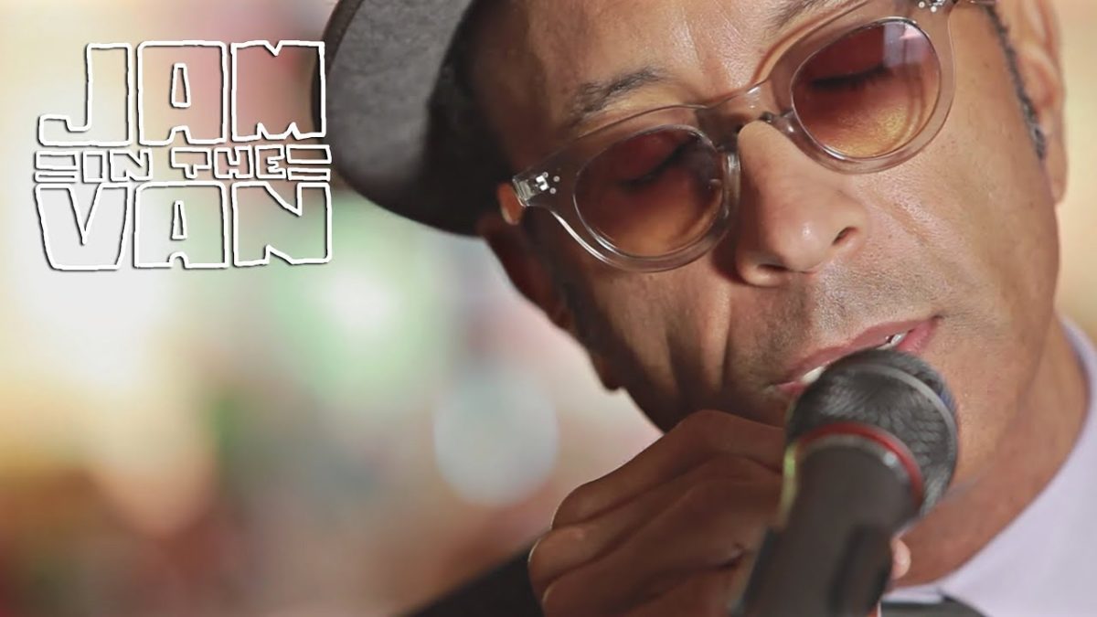 THE REVEREND SHAWN AMOS - "Moved" (Live at JITV HQ in Los Angeles, CA 2018) #JAMINTHEVAN