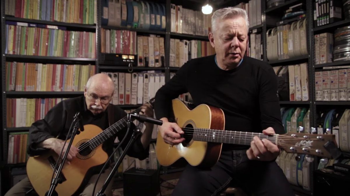 Tommy Emmanuel & John Knowles - I Can't Stop Loving You - 1/15/2019 - Paste Studios - New York, NY