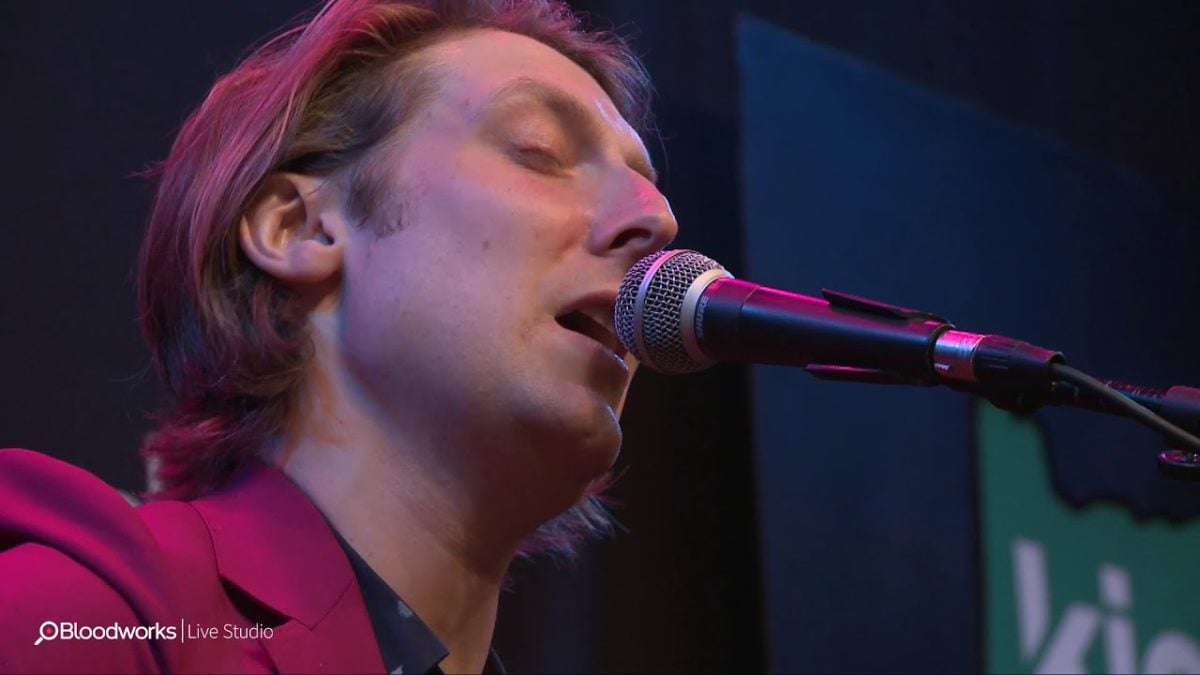 Eric Hutchinson & The Believers - Happy Like a Chicken With His Head Cut Off (101.9 KINK)