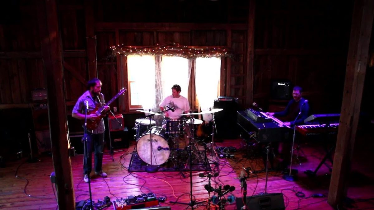 Otis Grove: 2014-10-05 - Tyrone Farm [HD]