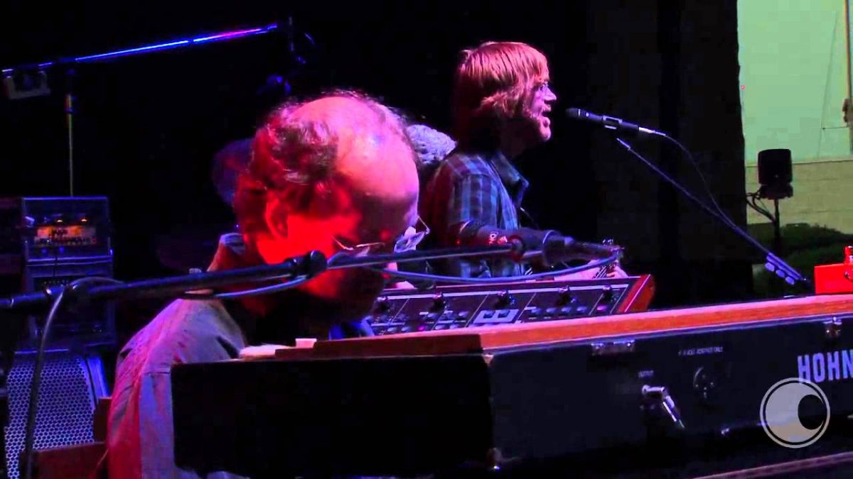 Phish - 6/20/12 "Dog Log"