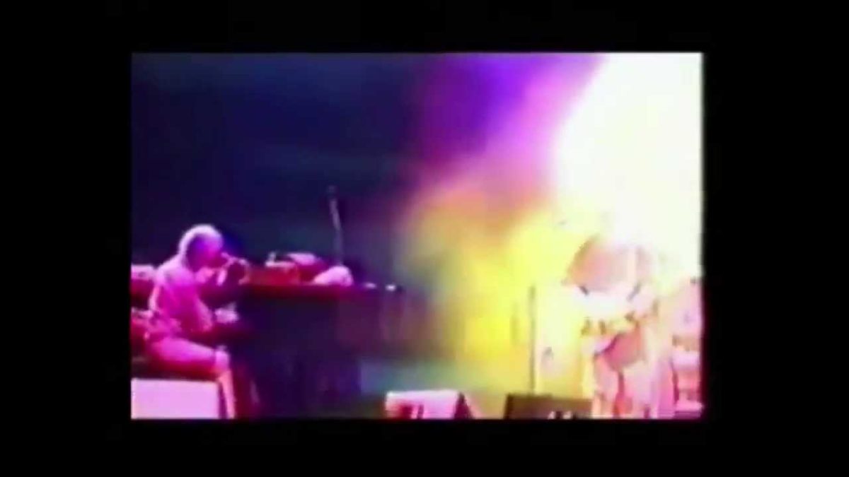 Phish - Bathtub Gin - 8/17/97 - Limestone, Maine