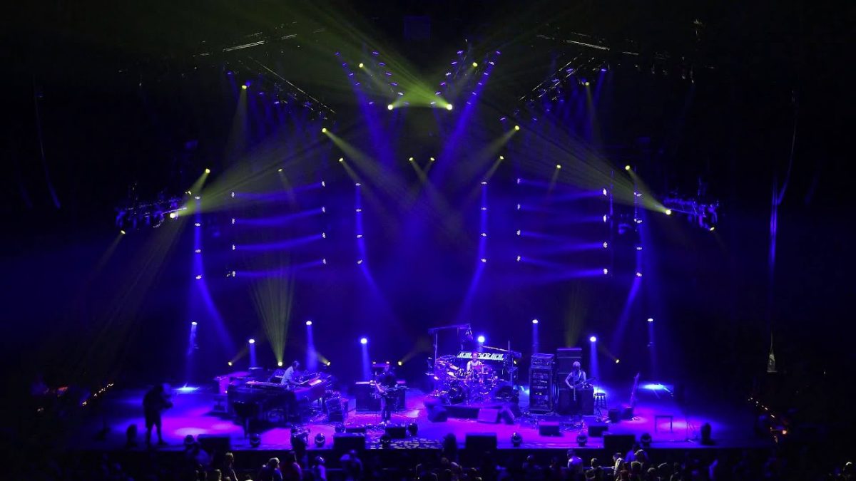 Phish - Crowd Control~Mikes~Hydrogen~Weekapaug - BGCA San Fran, 10/28/14