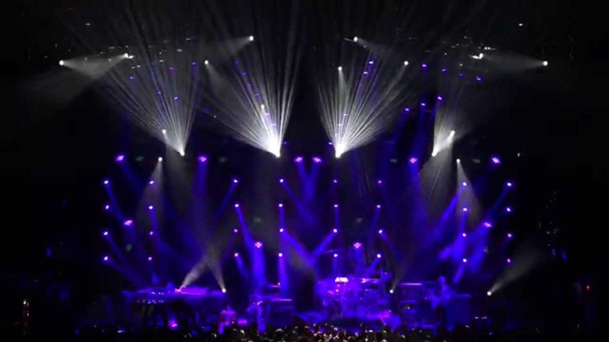 Phish - Dog-Faced Boy~David Bowie - 8/11/15 - Philadelphia