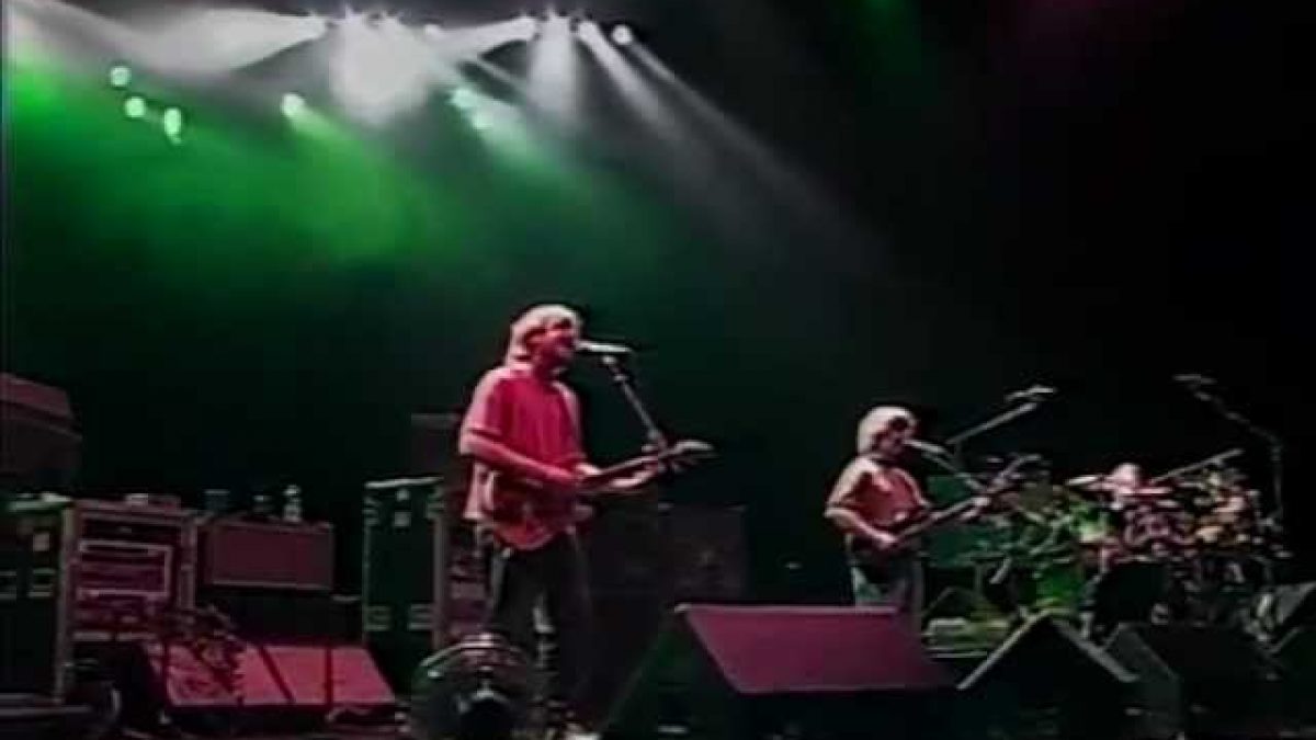 Phish - "Fee › Maze" - Star Lake 98 DVD
