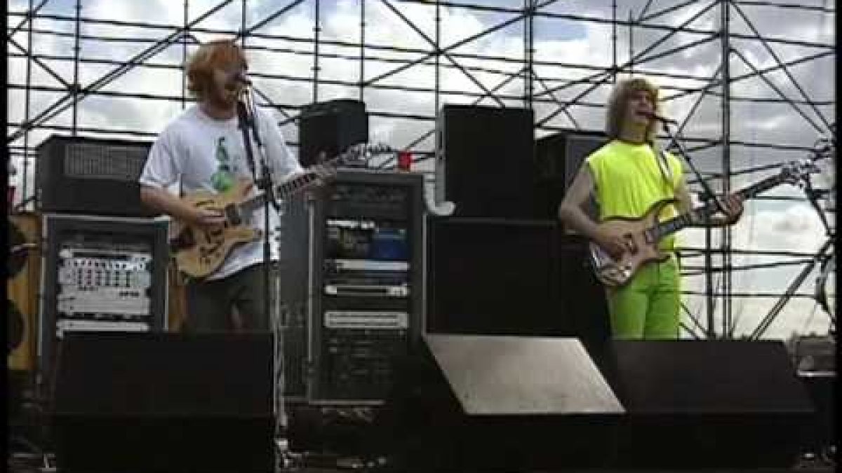 Phish "Sample In A Jar" - The Clifford Ball DVD
