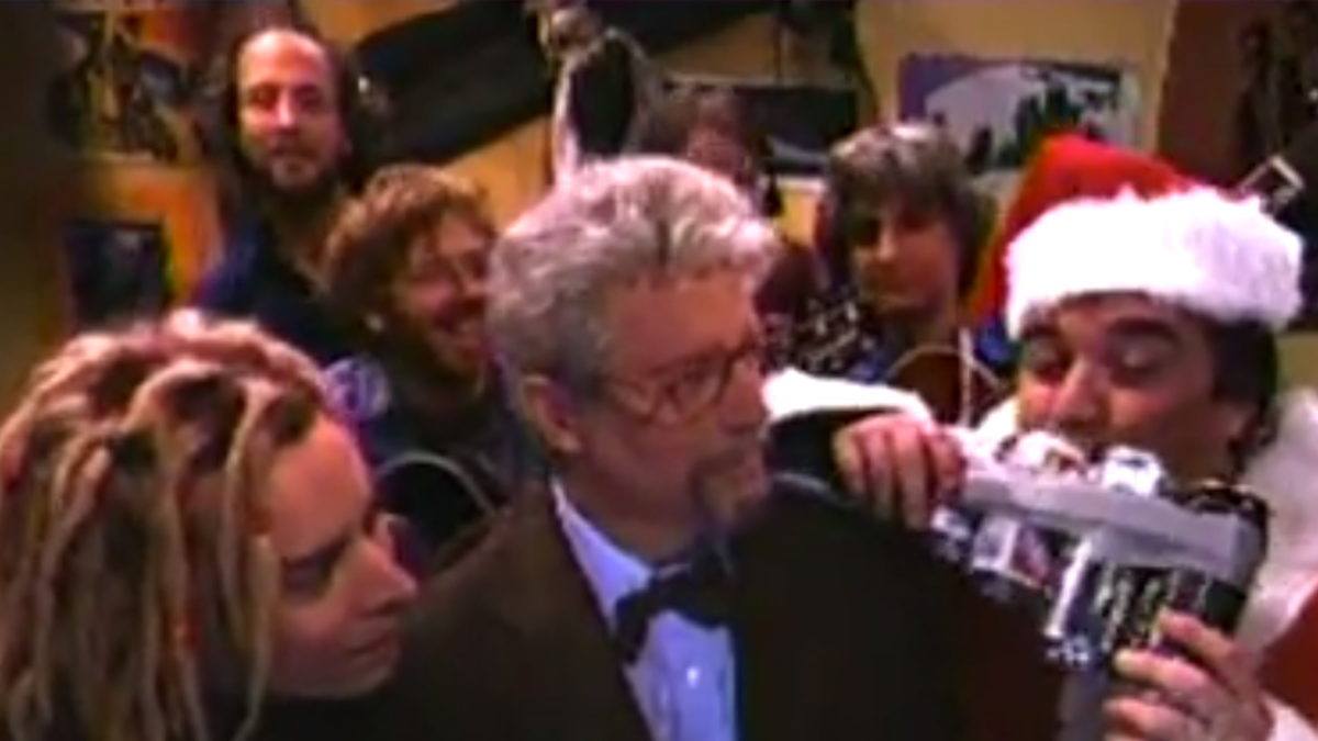 Phish Jams With Zamfbeer On ‘Saturday Night Live’ In 2002