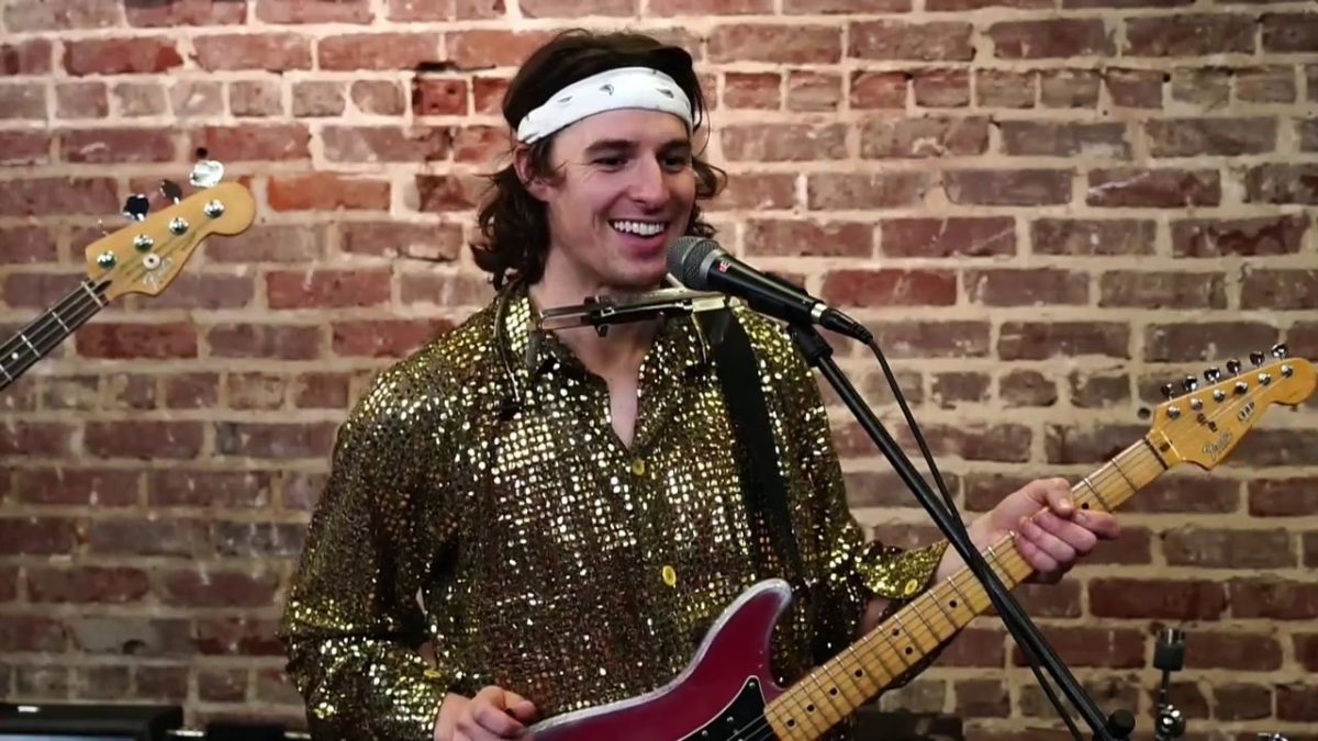 Pink Neighbor live at Paste Studio ATL