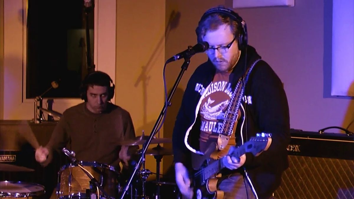 Pollinators - Why Do You Cry? - Daytrotter Session - 1/4/2019