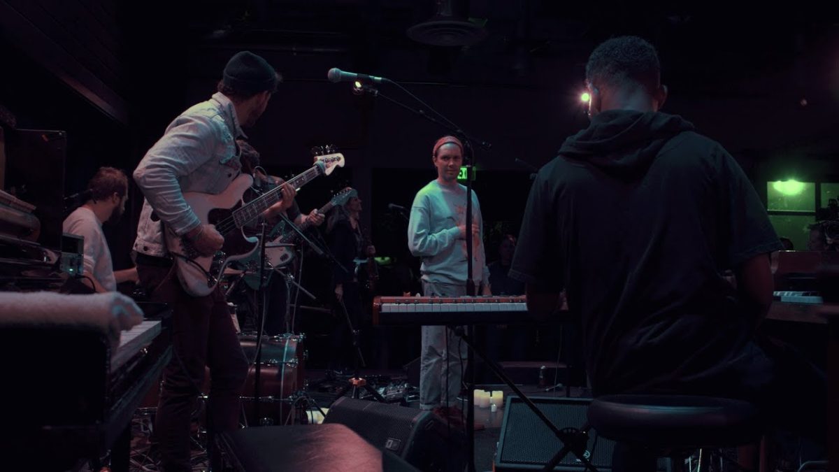 Rhye - Taste (Live on KEXP)