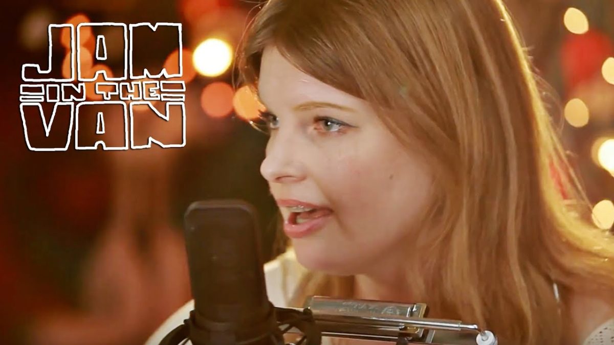 MIRANDA LEE RICHARDS - "On the Outside of Heaven" (Live at Desert Daze 2017) #JAMINTHEVAN