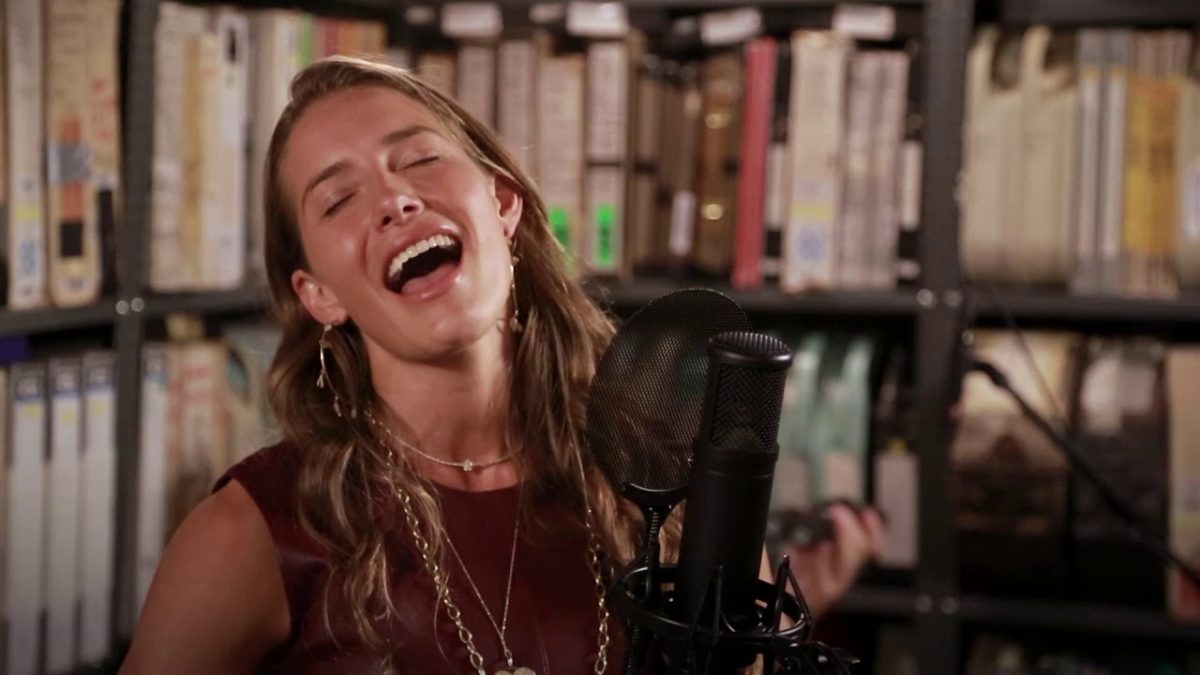 Caroline Jones - Rise (Sing It Loud) - 10/11/2019 - Paste Studio NYC - New York, NY
