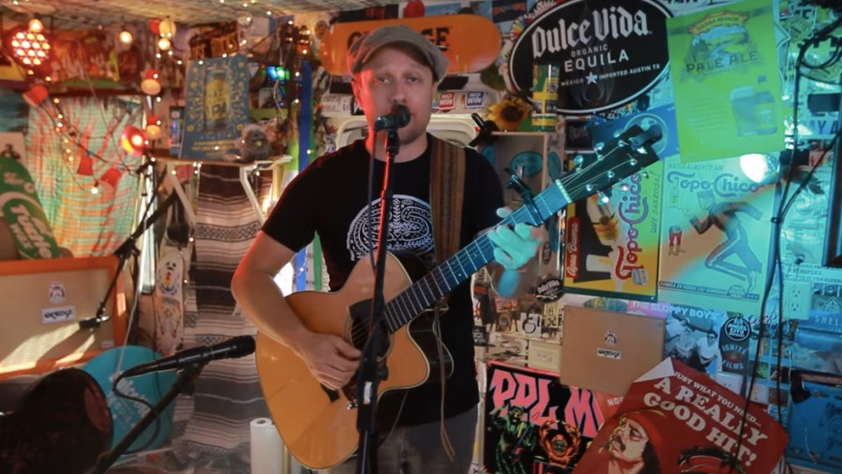 Ryan Montbleau Performs For ‘Jam In The Van’