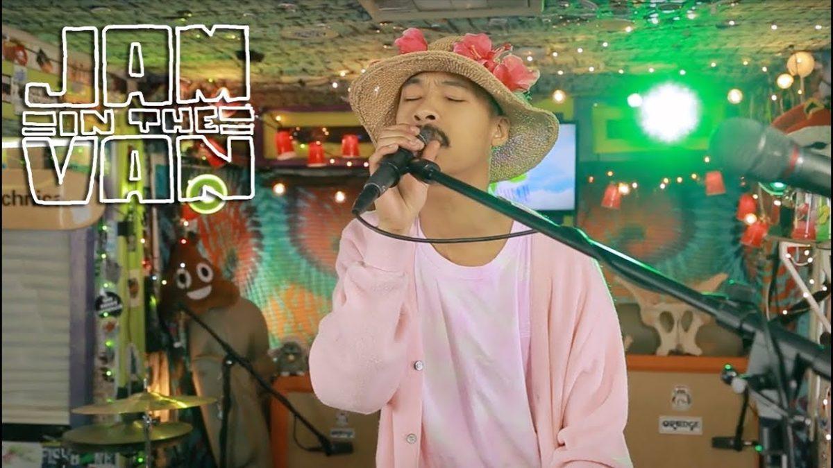 ESKIMO KISSES - "Maternity Best" (Live at Live on Green in Pasadena, CA 2018) #JAMINTHEVAN