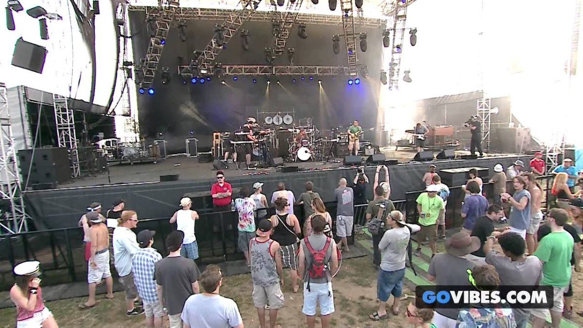 Cosmic Dust Bunnies perform “Jay in My Life” at Gathering of the Vibes Music Festival 2014