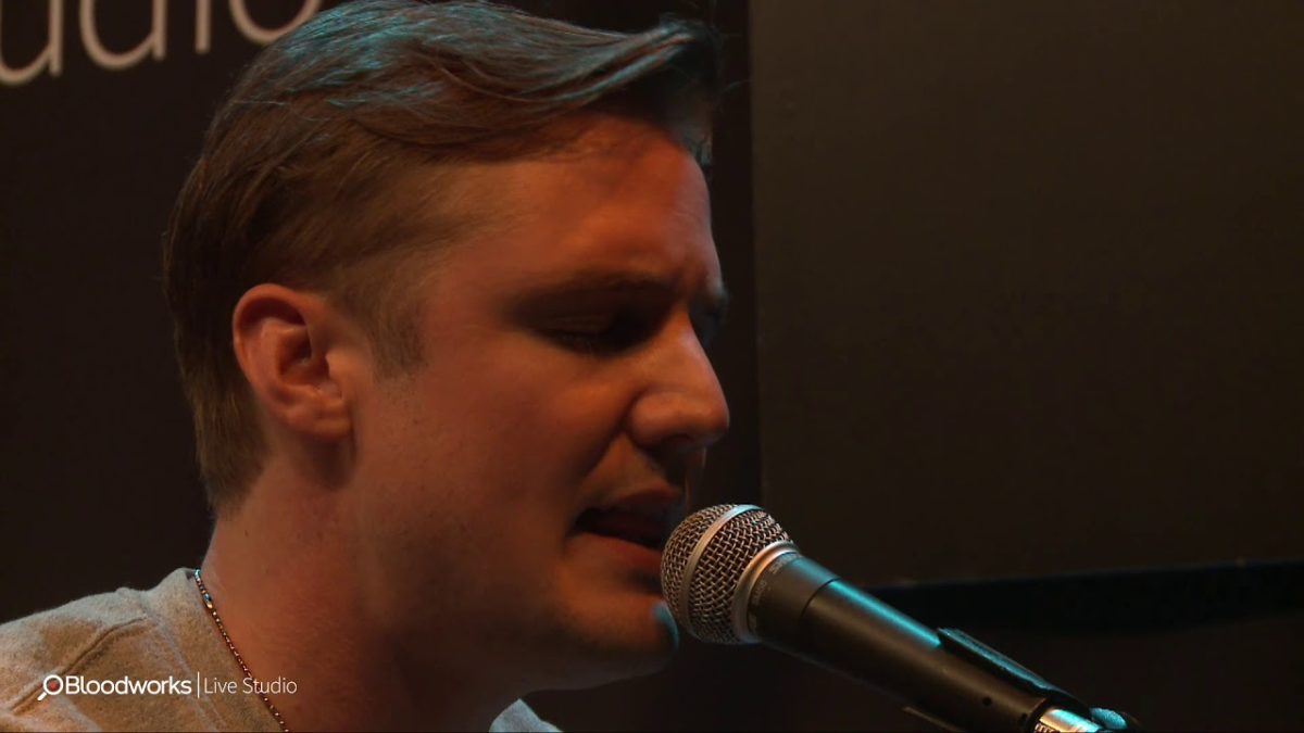 Seth Ennis - Woke Up In Nashville (98.7 THE BULL )