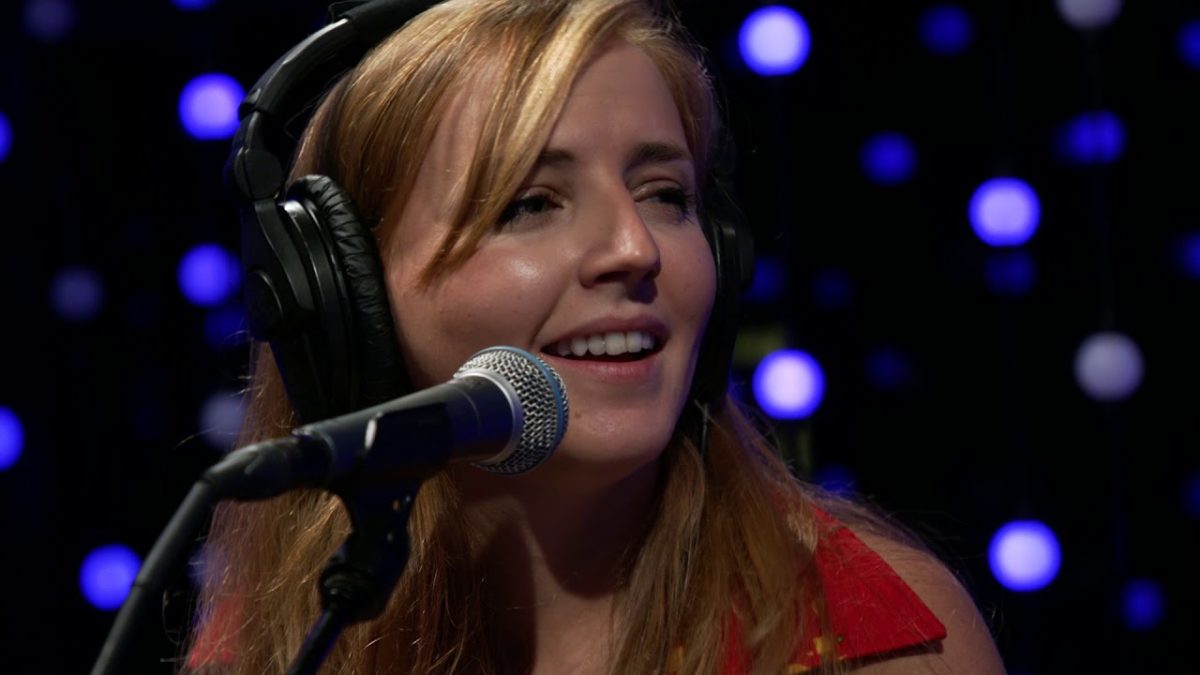 Smokey Brights - Flash Your Lights (Live on KEXP)