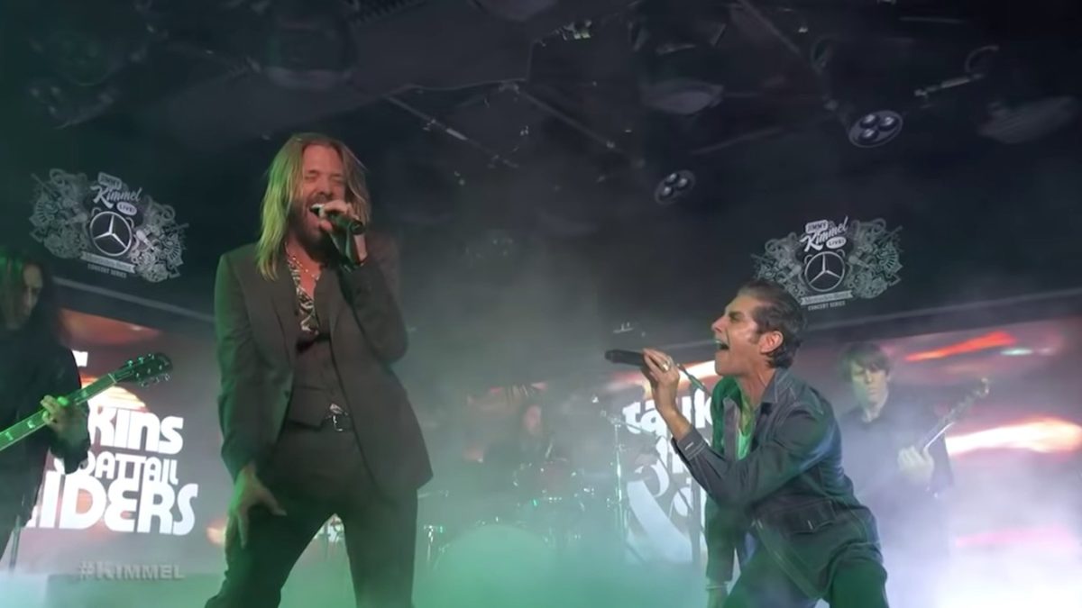 Dave Grohl & Perry Farrell Join Taylor Hawkins & The Coattail Riders On 'Kimmel'
