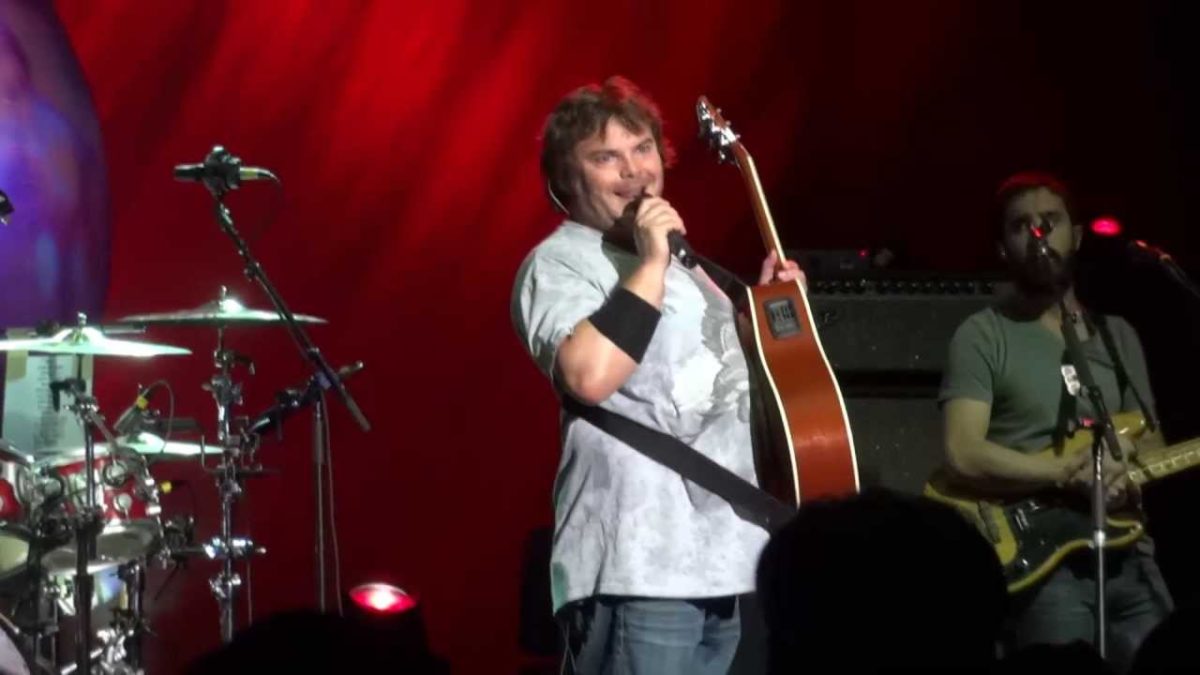 Tenacious D: Senorita [HD] 2012-07-02 - Boston, MA