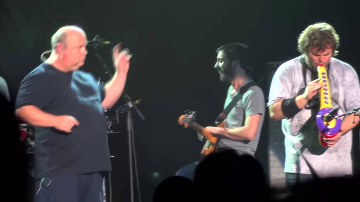 Tenacious D: Toy Sax [HD] 2012-07-02 - Boston, MA