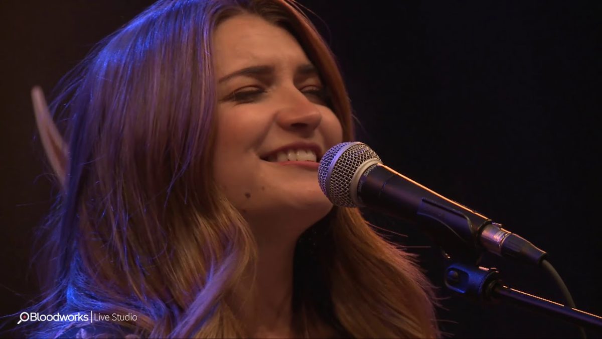 Tenille Townes - Where You Are (98.7 THE BULL)