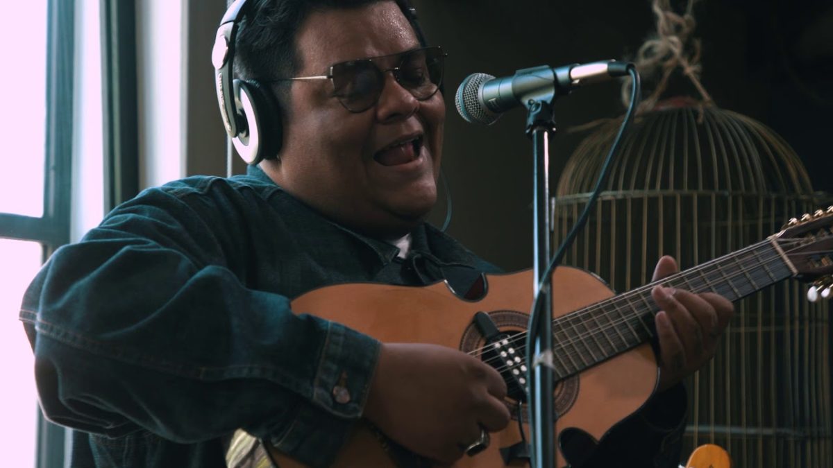 The Guadaloops - Intro / Ven (Live on KEXP)