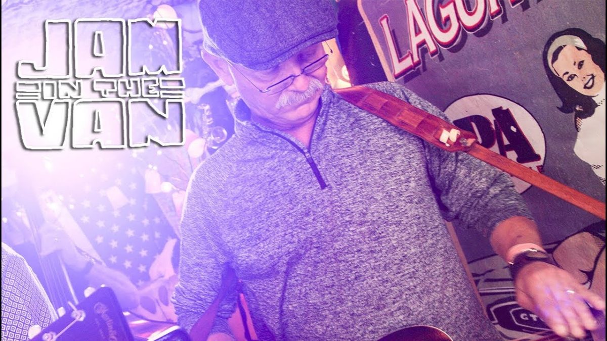 THE SELDOM SCENE - "Through The Bottom of the Glass" (Live at Huck Finn Jubilee 2018) #JAMINTHEVAN