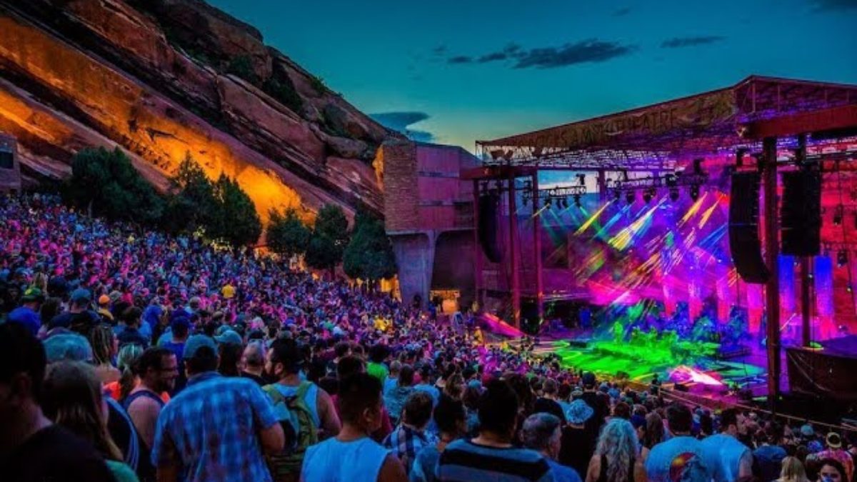 Umphrey's McGee: "In the Black" 07/03/16