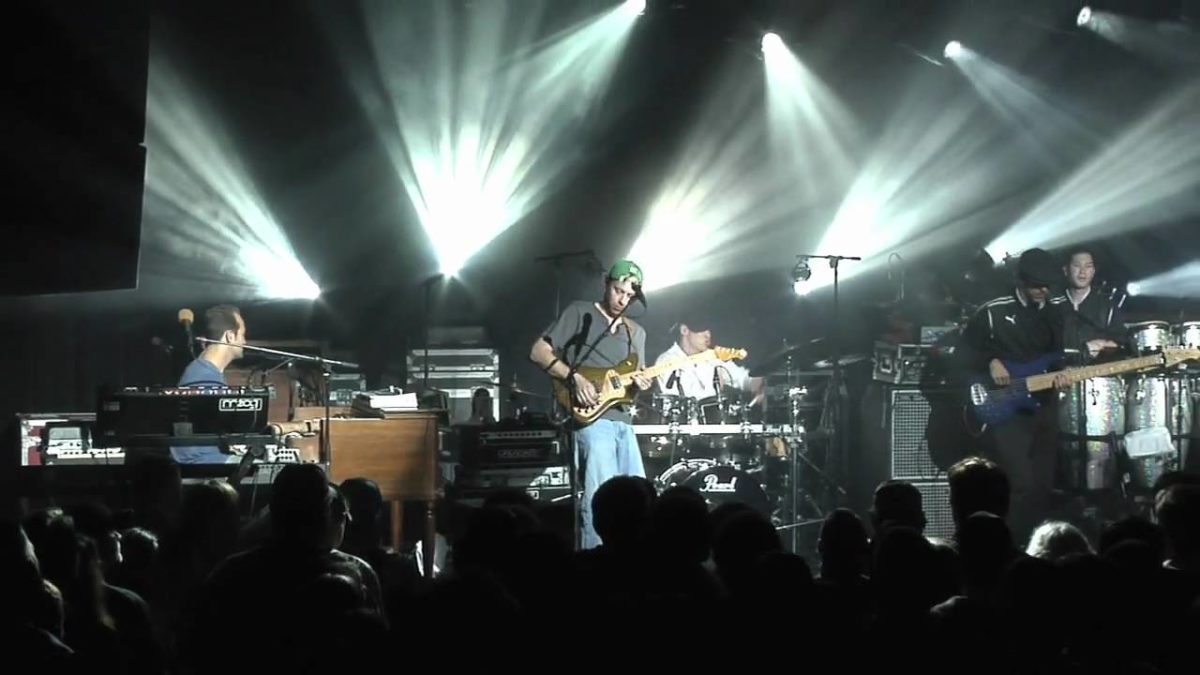 Umphrey's McGee - Miss Tinkle's Overture - 10-25-08
