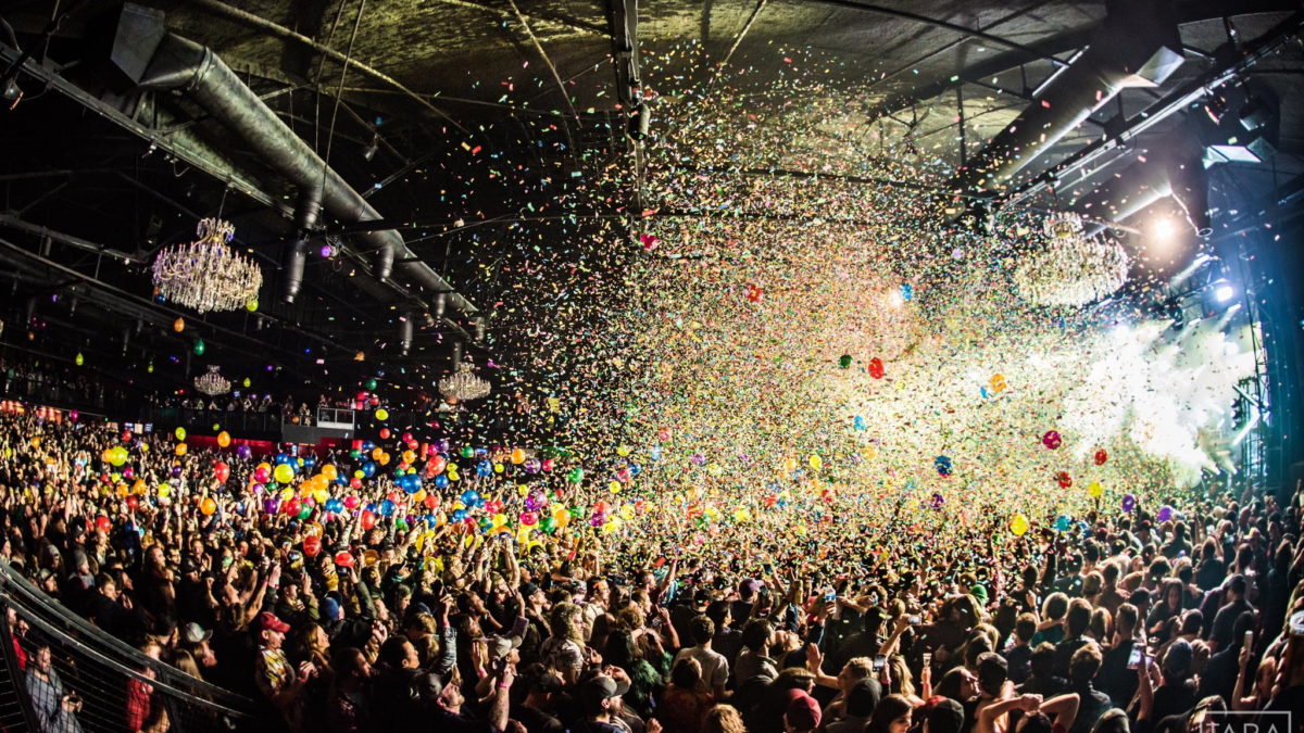 Umphrey's McGee Teams With Mad Dog & His Filthy Little Secret Horns On New Year's Eve 2019 - 2020 In Denver