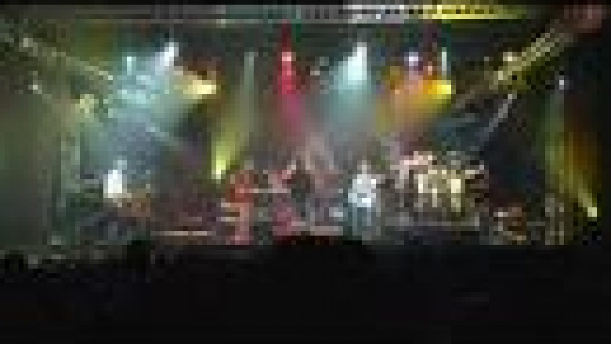 Umphrey's McGee -Right Off (end) - Bridgeless 12/30/07