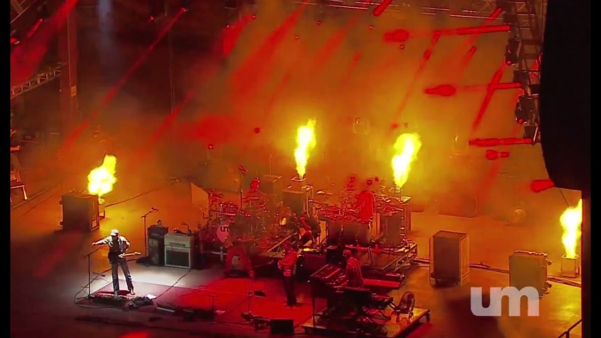 Umphrey's McGee: "Thunderstruck" Red Rocks 6/7/13