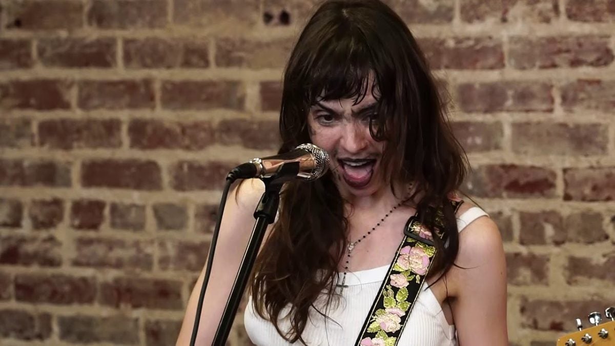 Le Butcherettes - Ever Fallen In Love (The Buzzcocks) - 12/4/2019 - Paste Studio ATL - Atlanta, GA