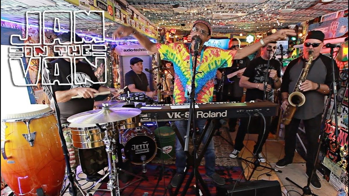 WAR - "Summer" (Live at KAABOO Del Mar 2018 in Del Mar, CA) #JAMINTHEVAN