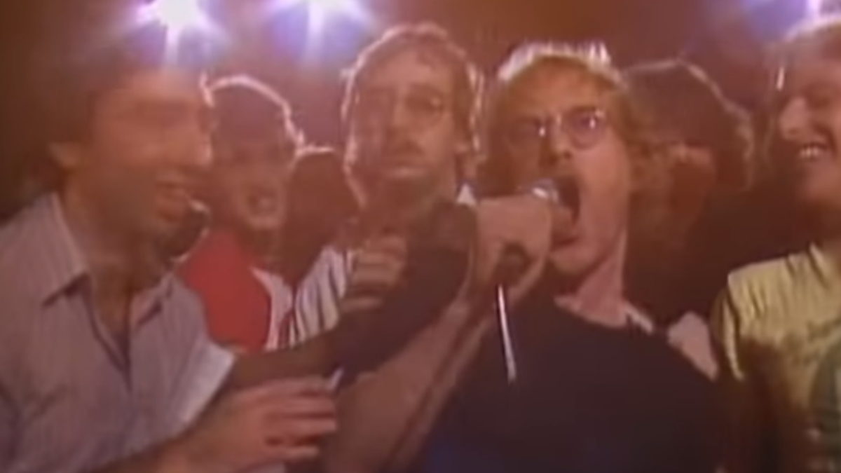 Happy Birthday Warren Zevon: Performing Live In 1982