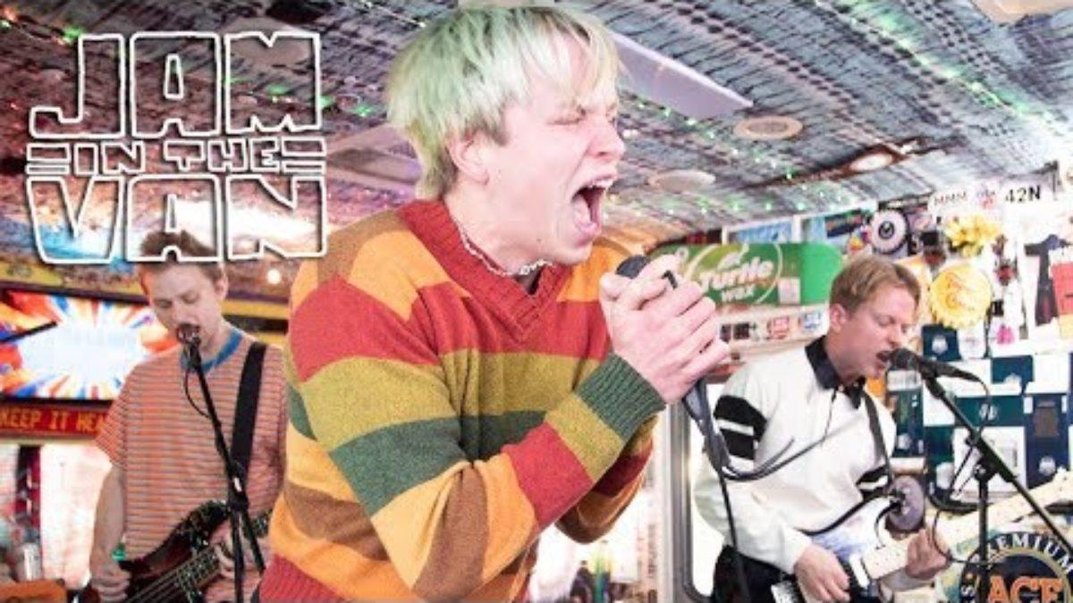 SWMRS - "Lose Lose Lose" (Live at JITV HQ in Los Angeles, CA 2019) #JAMINTHEVAN