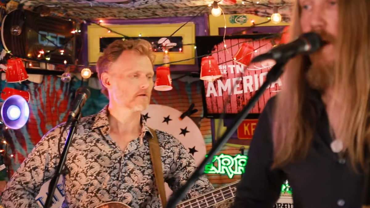 [UPDATED] The Wood Brothers Perform For ‘Jam In The Van’